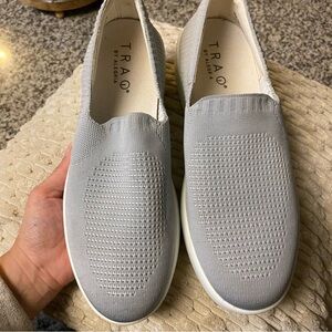 Traq by Algeria Qaravan Grey Slide On Casual Sneakers Women's Shoes Size 7.5